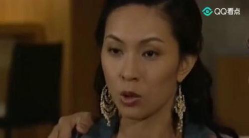 姨太扒娱乐吃瓜吃到自己,从吃瓜到自扒，一场娱乐圈的狂欢盛宴